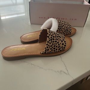 Cheetah soda brand sandals